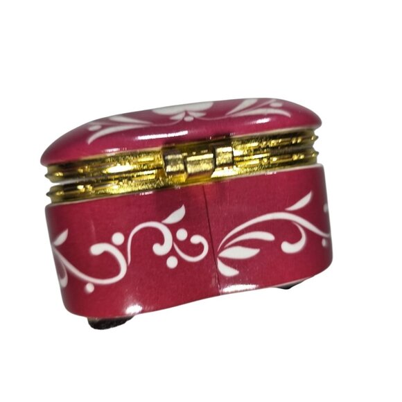 Heart-Shaped Ceramic Trinket Box Gold Hinged Lid White Floral valentine love - Picture 4 of 7